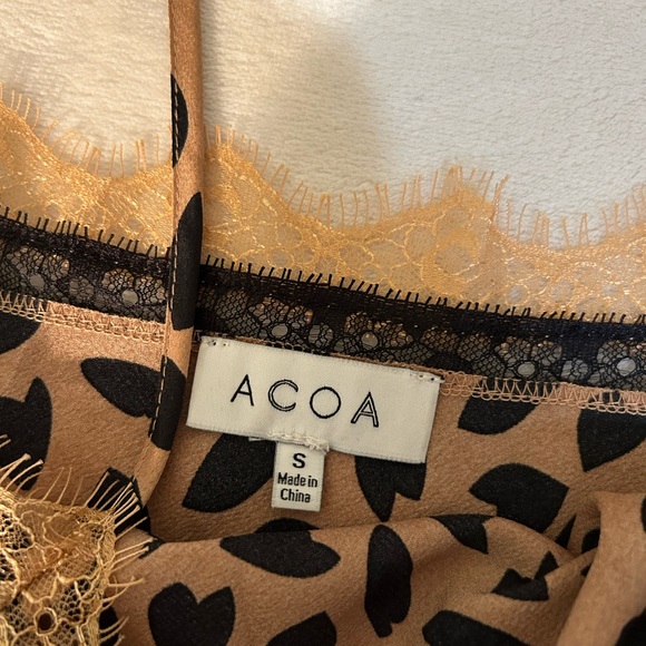 Cheetah print lace cami top - Picture 3 of 7